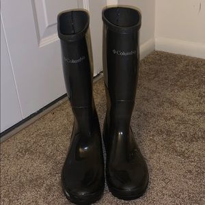 Columbia black rain boots